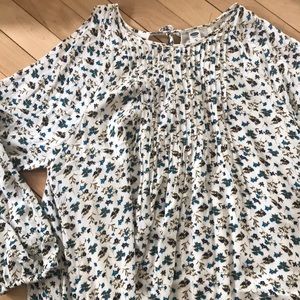 White Old Navy Shift Dress